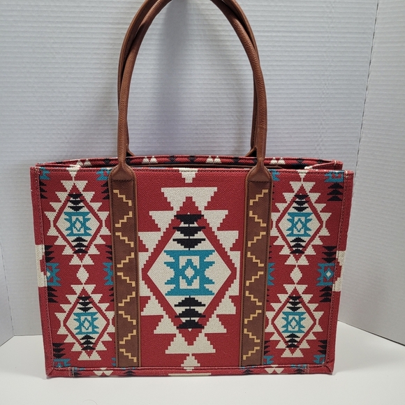 Wrangler Aztec Design Canvas Tote 12"x17" Handbag - Picture 3 of 9